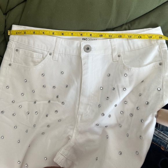 INCDENIM White Embellished Jeans NWOT - Picture 3 of 4